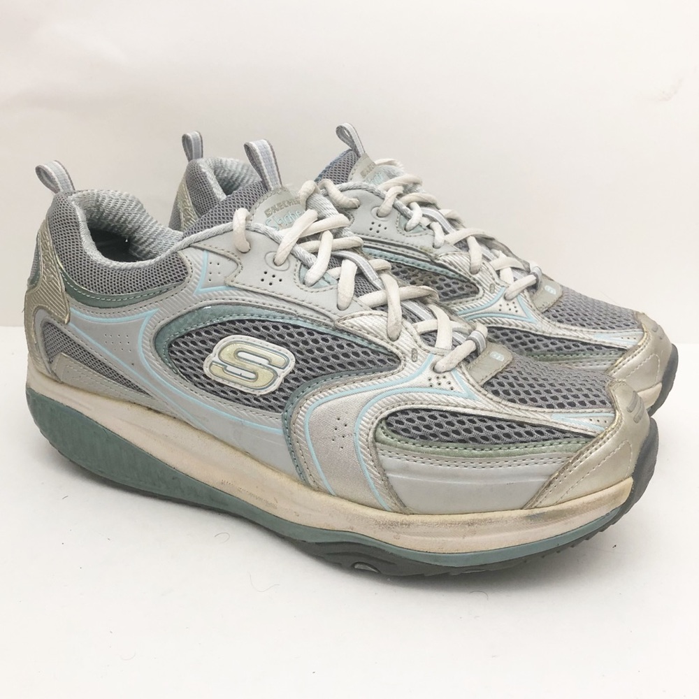 Skechers Shape-Ups Size 8‎